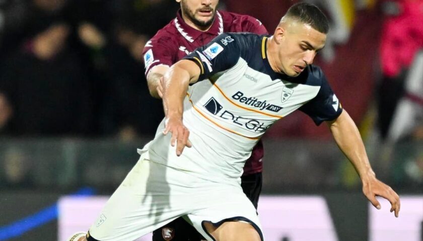 Anche il Lecce espugna l’Arechi, Salernitana sempre più ultima