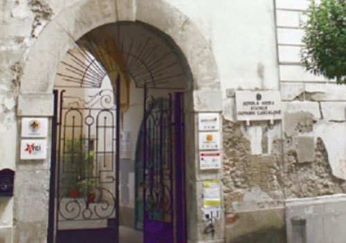 Scuola, sindaco chiude la Lanzalone di via Portacatena: si trasloca alla Barra