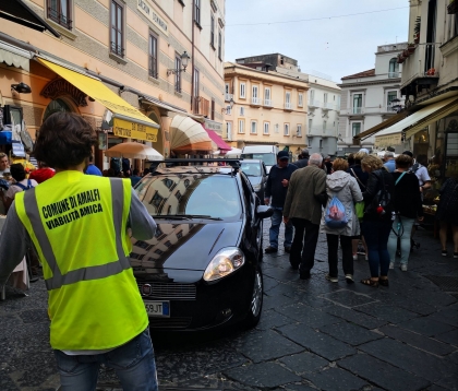 Ad Amalfi il centro storico diventa isola pedonale per la stagione estiva