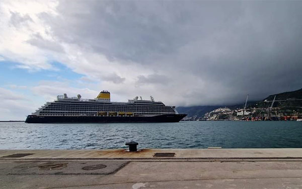 Turismo crocieristico,  900 crocieristi a passeggio tra Salerno e Vietri