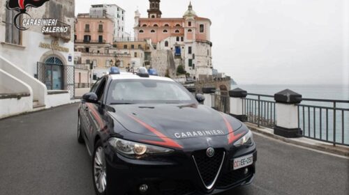 Violenze in famiglia a Maiori, arrestato un 23enne per aggressione alla madre