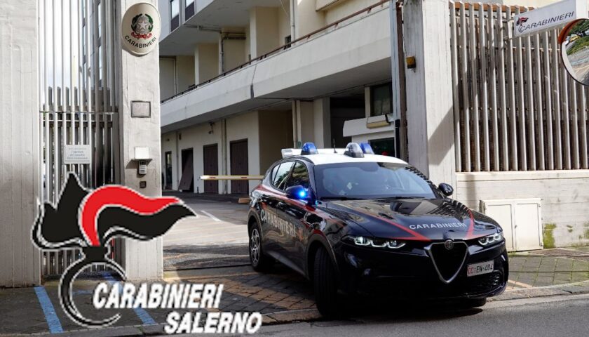 Tentano furto in una tabaccheria di Salerno, ladri messi in fuga dai carabinieri