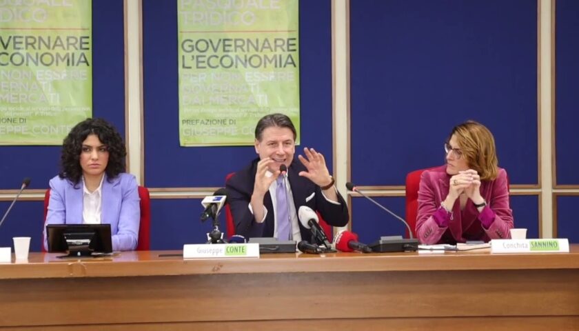L’ex premier Conte ieri ospite all’Università di Salerno: “Il governo aggrava il divario Nord-Sud”