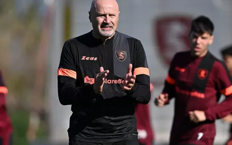 Salernitana, Colantuono: dare sempre il massimo