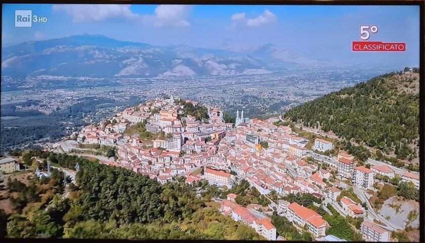 Il Borgo dei Borghi, Montesano sulla Marcellana nella top cinque. Il plauso dell’onorevole Bicchielli (NM)