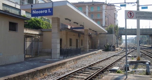 Linea storica, stop servizi tra Nocera e Napoli per due mesi