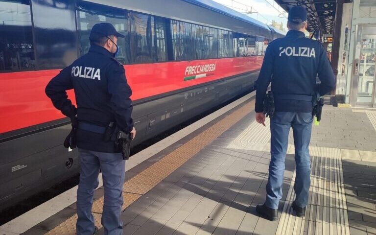 Salerno, evade dai domiciliari: arrestato sul treno per la Germania