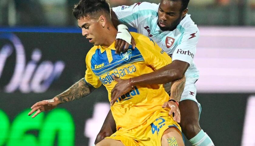 Tris Frosinone, la Salernitana saluta la serie A