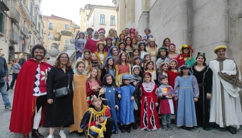 CONCLUSA LA XXXII FIERA DEL CROCIFISSO NEL CENTRO STORICO DI SALERNO: BILANCIO E DATI DEL SUCCESSO