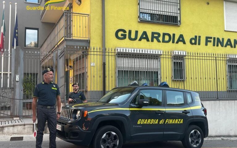 Riciclaggio tra Salerno e Solofra, 41enne nei guai