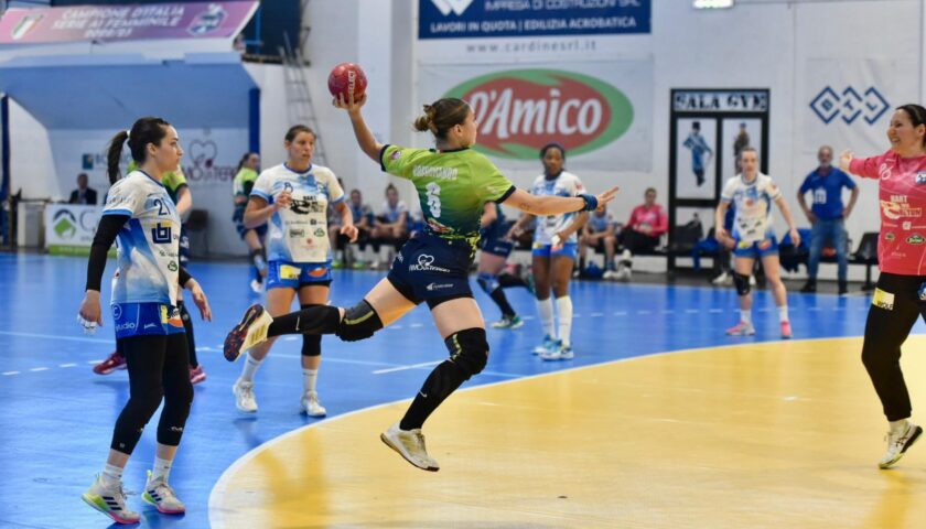 La Jomi si impone alla Palumbo su Brixen e allunga la serie a gara 3 della semifinale play off