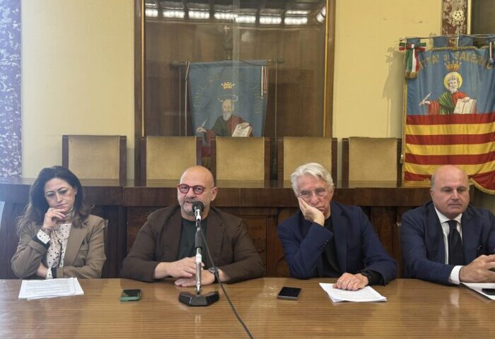 Salerno, intesa Comune-Ance Aies: manutenzione in cambio di oneri di urbanizzazione