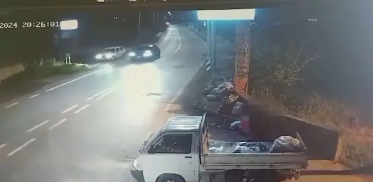 A Nocera Inferiore videocamere riprendono cafoni dei rifiuti