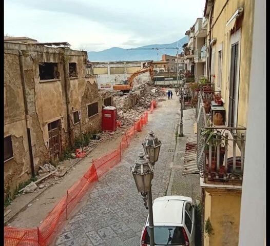 Pagani, proseguono spediti i lavori del sottopasso ferroviario in via Cauciello