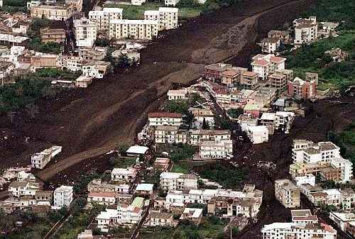 Il gruppo ‘Radici’ ricorda l’alluvione di Sarno: “Mai più eventi catastrofici”