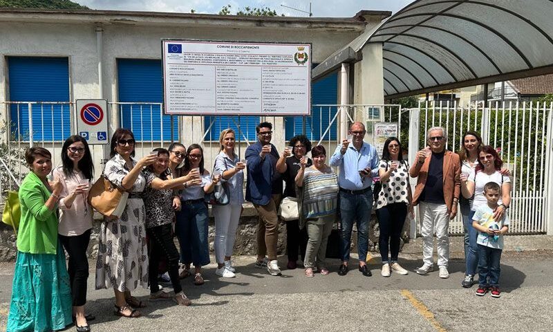 Roccapiemonte, iniziati i lavori alla Elementare “Alfonso Palumbo”. Il sindaco: E’ nu juorn buon