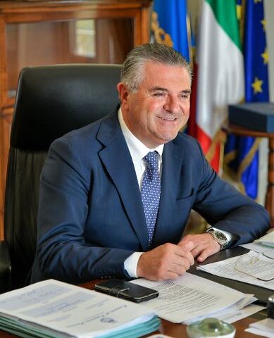 Sono 14 le Bandiere Blu nella provincia di Salerno. Alfieri: “Il Cilento fa da padrone, frutto di un lavoro di squadra”