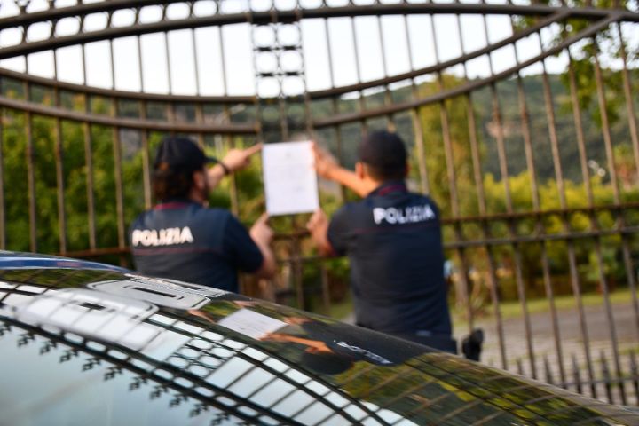 Alcol ai minorenni, chiuso per 12 giorni locale di Sarno