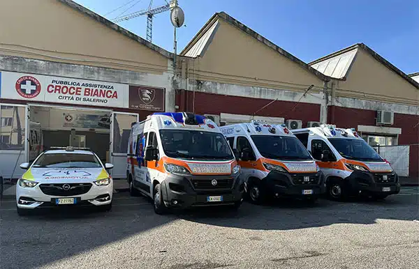 Croce Bianca Salerno: oltre 200 medici, infermieri e Oss per l’assistenza domiciliare
