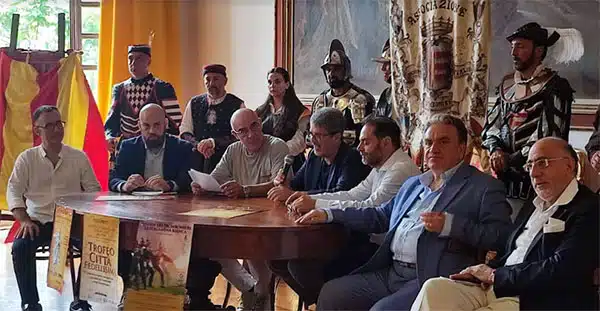 Presentato a Cava de’ Tirreni il programma della 48° edizione della Disfida dei Trombonieri