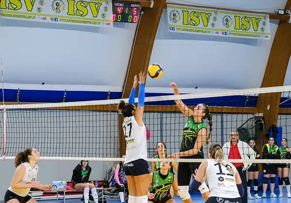 Volley, Salerno Guiscards vola in serie B2