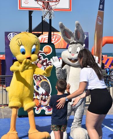 Warner Bros. Discovery arriva a Salerno con Celebration Tour: a fine luglio due giorni in piazza Libertà