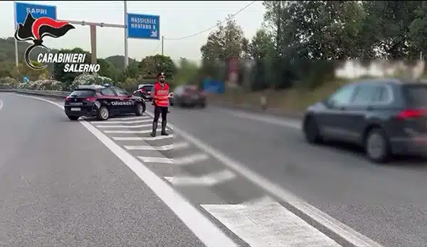 Spaccio di droga a Sapri, due giovani nei guai