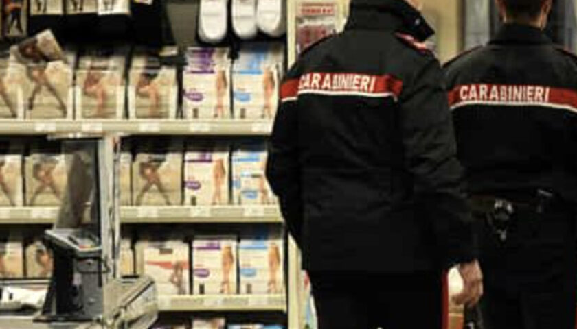 Furto in un supermercato di Sala Consilina: rubati prodotti per la cura della persona