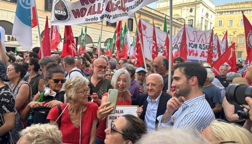 Premierato, De Luca: “Non penso che Meloni possa vincere il referendum”