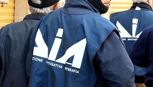 Spaccio, agguati ed estorsioni: 60 indagati del clan Fezza/De Vivo di Pagani a processo Spaccio, agguati ed estorsioni: 60 indagati del clan Fezza/De Vivo di Pagani a processo