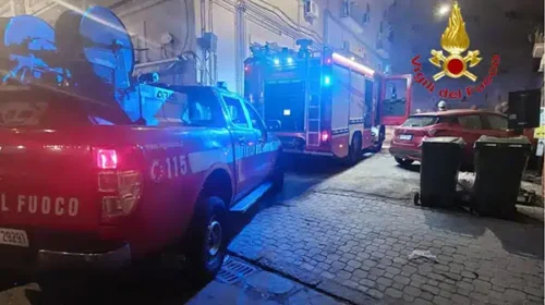 Paura ieri sera a Scafati, incendio e 12 famiglie evacuate