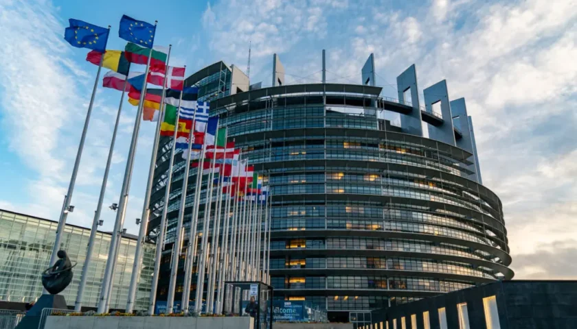 Fabio De Masi da Sanza alla Germania, eletto nel Parlamento Ue
