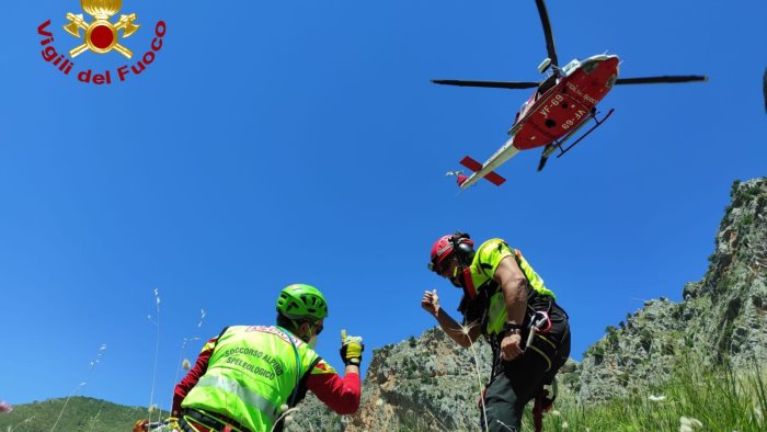Si perde nel sentiero degli Dei a Maiori: turista argentino salvato dai vigili del fuoco