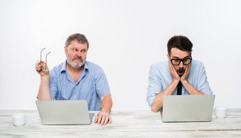 RISCHIOSO CURIOSARE NEL COMPUTER DI ALTRI!