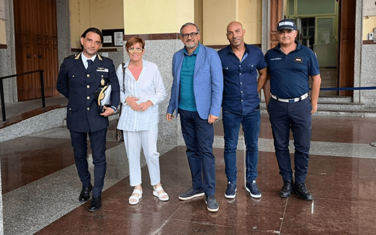 Battipaglia, è stretta sugli alcolici h24