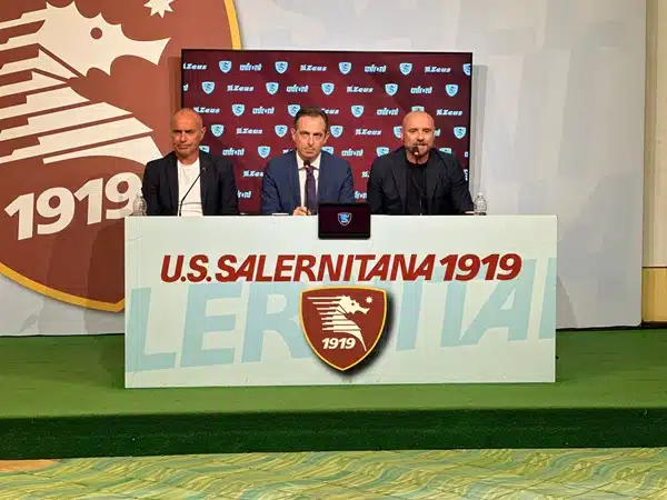 Salernitana, il diesse Petrachi: “Molti calciatori vogliono cambiare aria, io manderei via tutti”