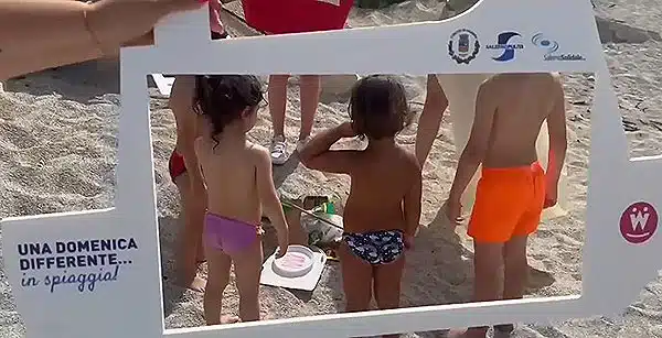 Salerno Pulita in spiaggia con Salerno Solidale per una domenica…differente