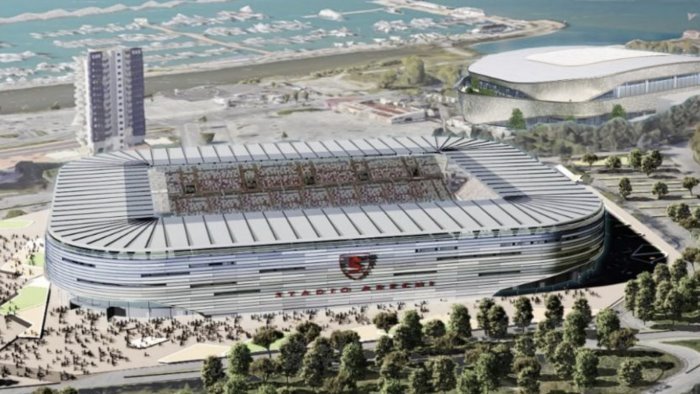 Salerno, De Luca: 150milioni per Arechi e Volpe