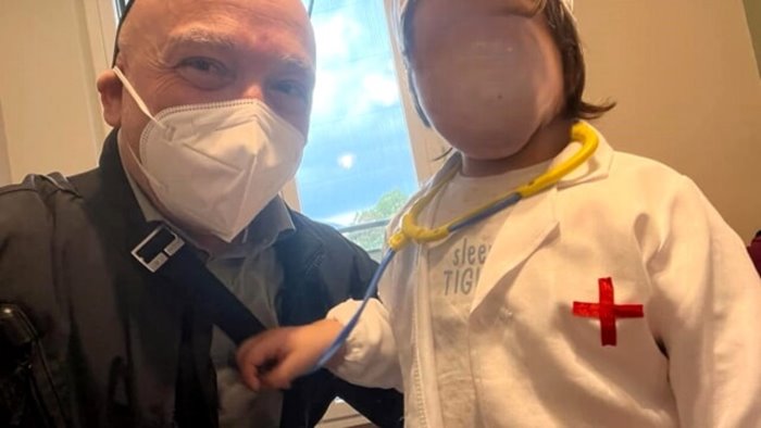 Lacrime e dolore a Scafati per l’addio alla piccola Stella di 6 anni