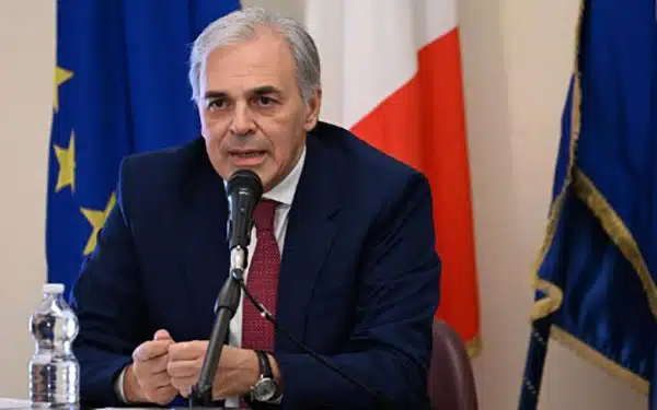 Asl Salerno, partono i concorsi: 500 posti per infermieri e altro personale