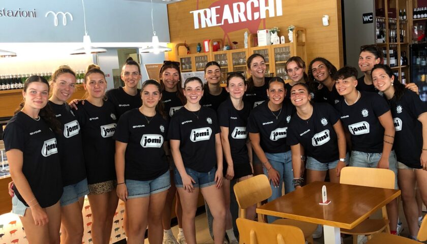 Jomi Salerno al lavoro.  Soddisfatto coach Vincent: “Il gruppo mi sta sorprendendo”