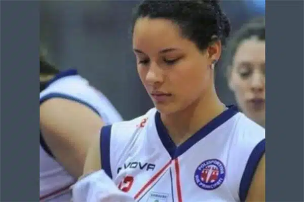 Shock nella pallavolo, trovata morta ex giocatrice del Baronissi
