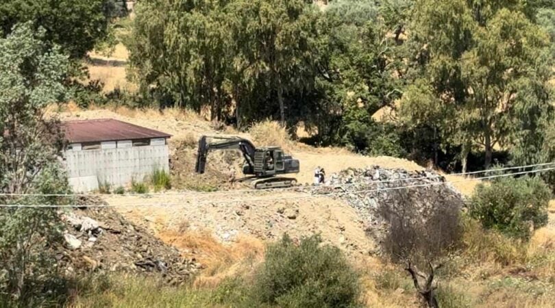 Roccadaspide, rifiuti interrati: ordinanza per bonificare il sito