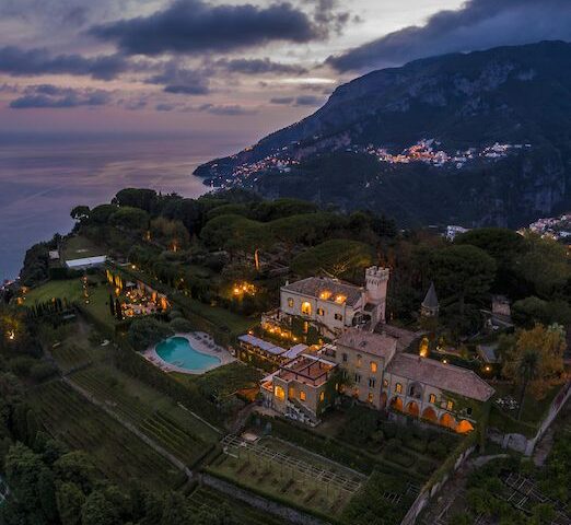 A Ravello “La Festa di mezza estate” di Villa Cimbrone  con vista mozzafiato sulla Costa d’Amalfi
