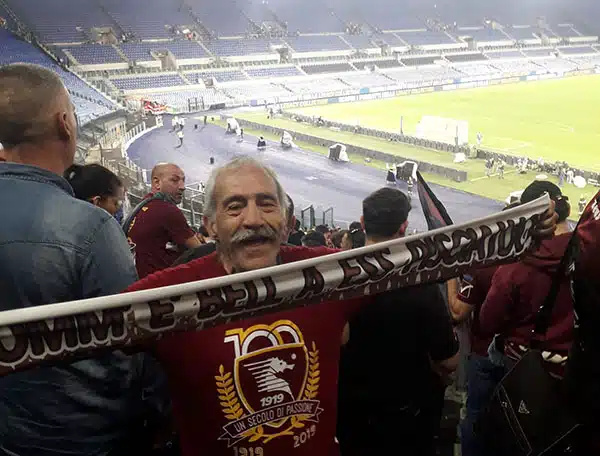 Salerno, lutto nel centro storico: muore Tonino Maisto