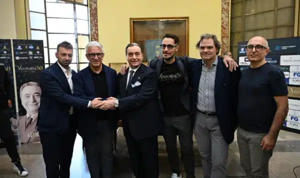 Salerno, 50 anni di carriera: il Maestro Bruno Venturini stasera in concerto negli spazi del Quadriportico del Duomo
