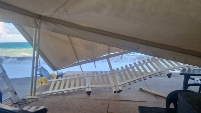 Marina di Camerota, tromba marina nella notte: danni allo stabilimento balneare