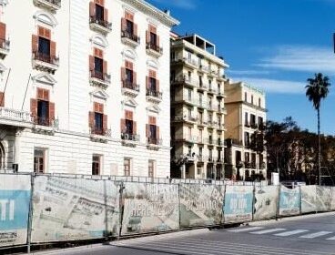 Salerno, pulire piazza Cavour: ultimatum del Comune all’impresa