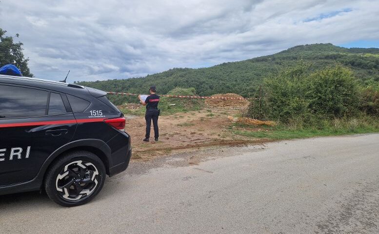 Cannalonga, maxi operazione dei Carabinieri Forestali: sequestrata vasta area adibita a deposito rifiuti