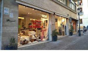 Salerno, in via Velia Nuovo Bistrot al posto dello storico negozio Gravagnuolo